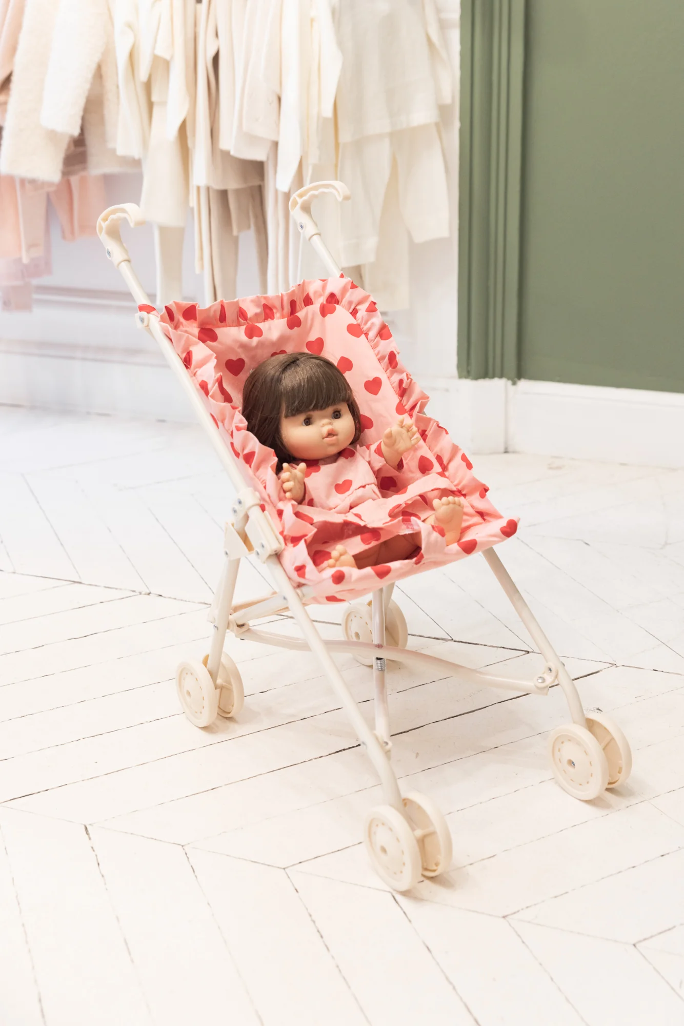 Accessoire poupon - Ensemble Faustine cœur bonton + minikane - Image 3