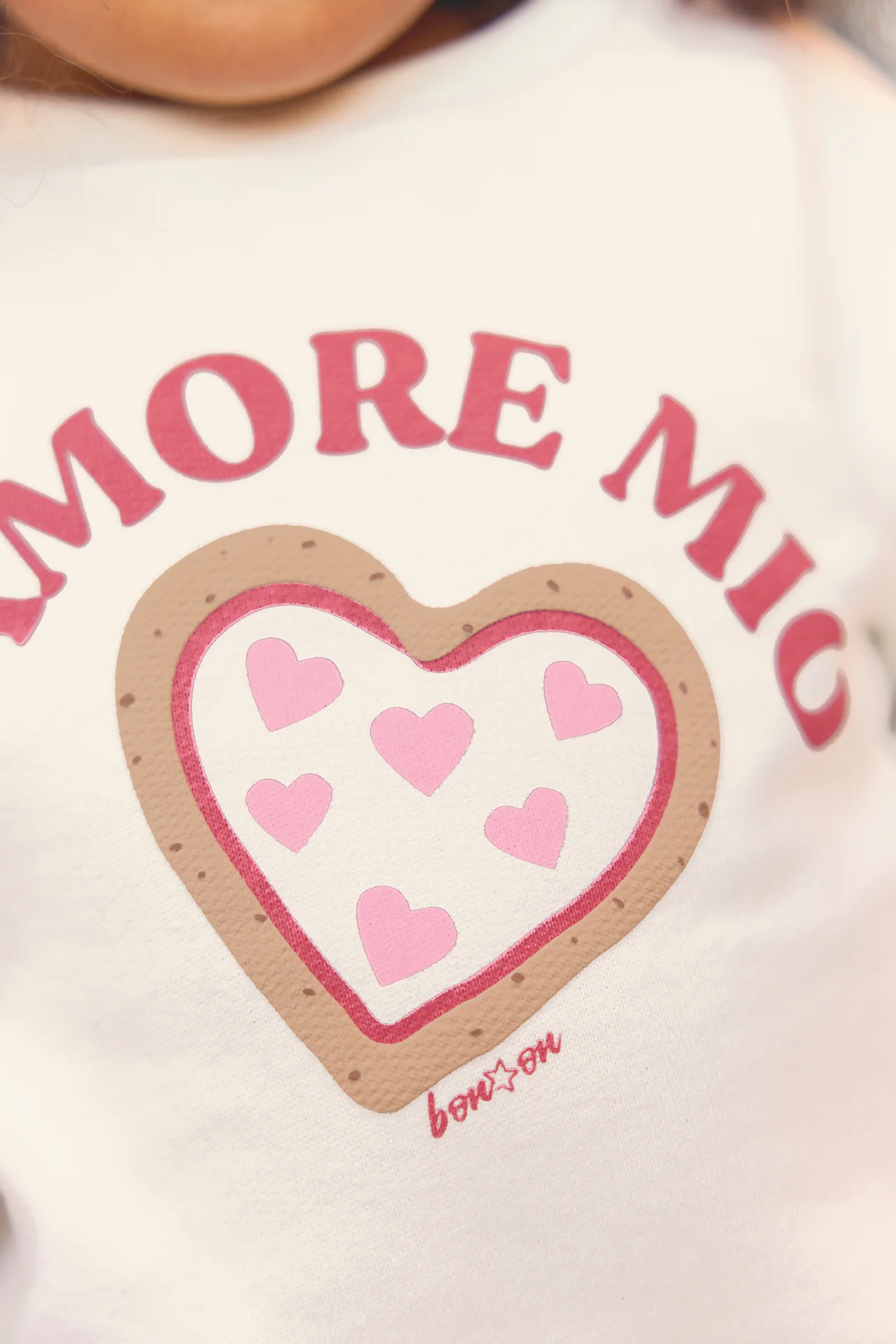 Sweat - Lys ecru bonton illustration "Amore Mio" - Image 3